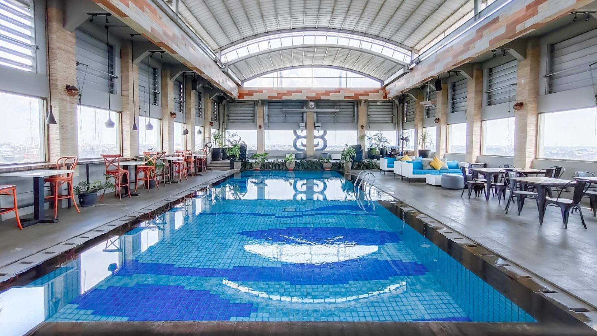 The Excelton Hotel Palembang Luaran gambar
